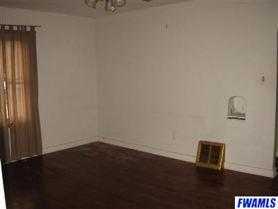 2011 West Wallen Road Fort Wayne, IN 46818 - Photo 3 of 8