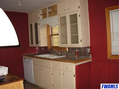 2011 West Wallen Road Fort Wayne, IN 46818 - Photo 4 of 8