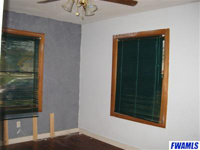 2011 West Wallen Road Fort Wayne, IN 46818 - Photo 6 of 8