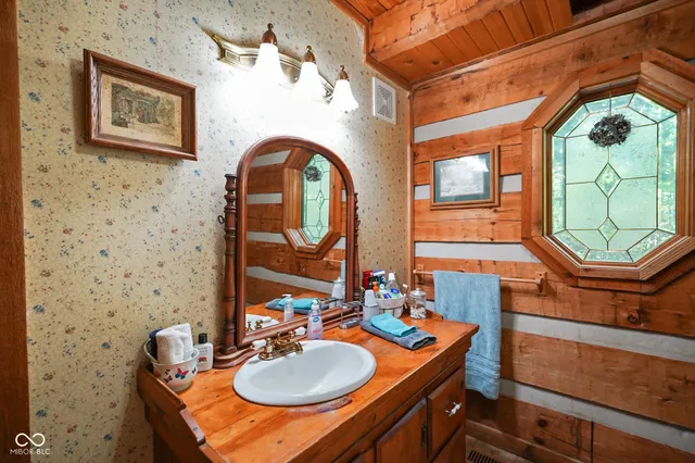 $699,900 | 7953 Ford Ridge Road, Nineveh, IN 46164