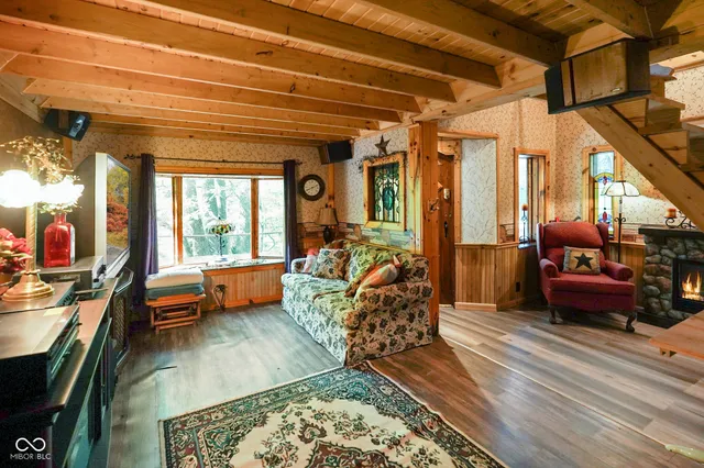 $699,900 | 7953 Ford Ridge Road, Nineveh, IN 46164