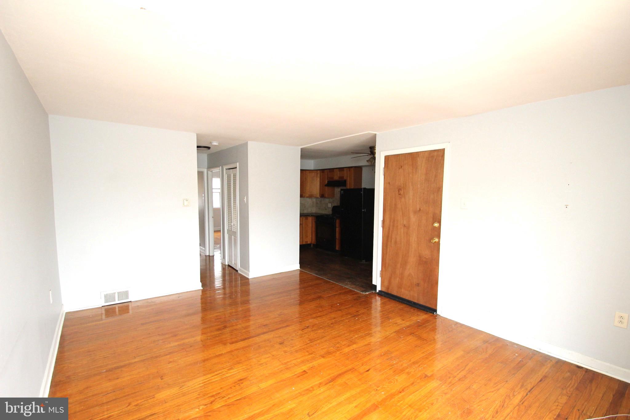 3277 Morrell Avenue, Unit 1 Philadelphia, PA 19114 - Photo 4 of 10