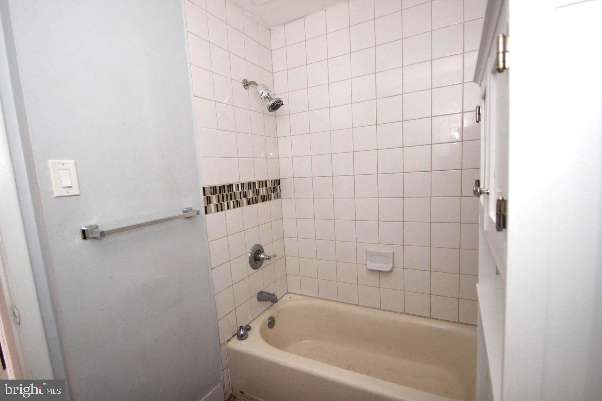 3277 Morrell Avenue, Unit 1 Philadelphia, PA 19114 - Photo 6 of 10
