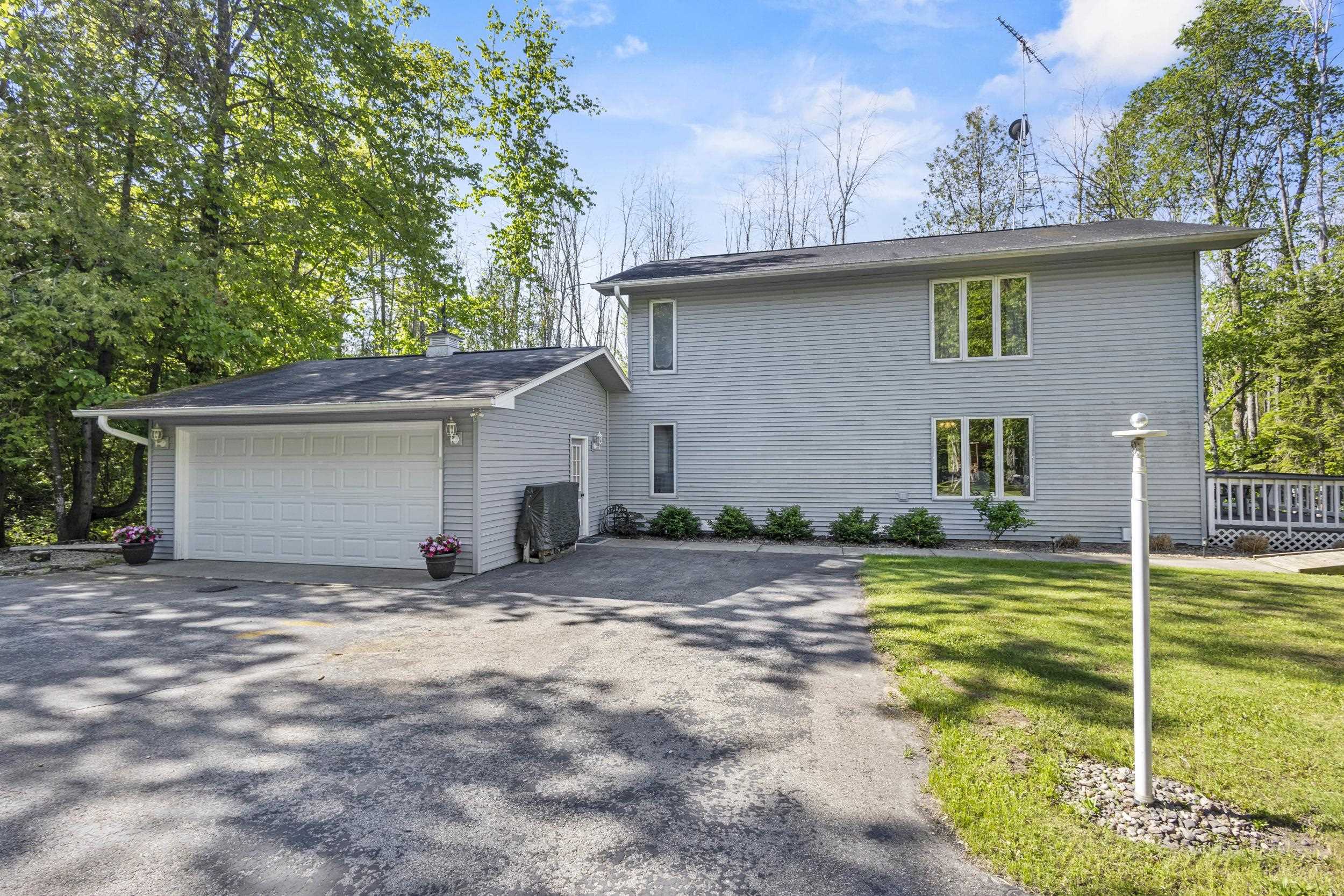 7733 Sleepy Hollow Road Egg Harbor, WI 54209 - Photo 3 of 38