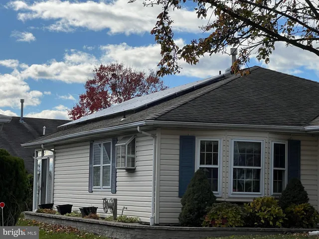 $385,000 | 243 Wagon Wheel Lane, Columbus, NJ 08022