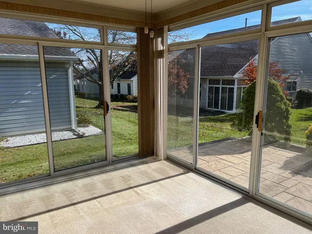 $385,000 | 243 Wagon Wheel Lane, Columbus, NJ 08022