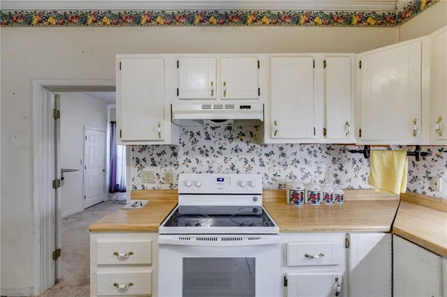 $215,000 | 208 Georgia Avenue South, Bremen, GA 30110