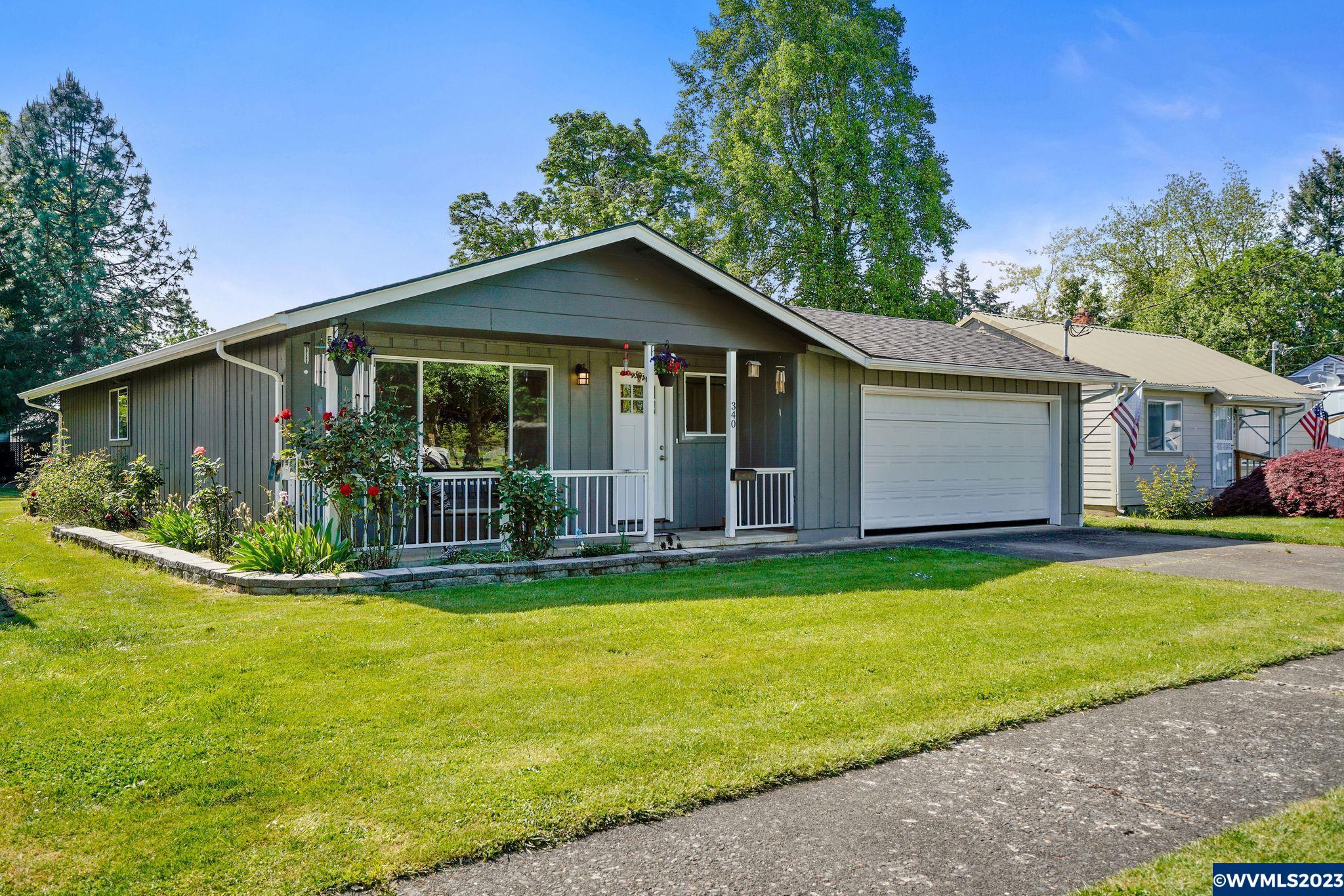 340 South 6th Street Lebanon, OR 97355 - Photo 2 of 26