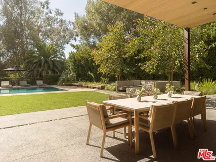 $19,990,000 | 1480 Capri Drive, Pacific Palisades, CA 90272