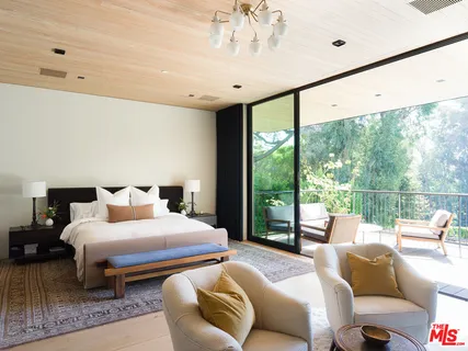 $19,990,000 | 1480 Capri Drive, Pacific Palisades, CA 90272