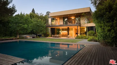 $19,990,000 | 1480 Capri Drive, Pacific Palisades, CA 90272