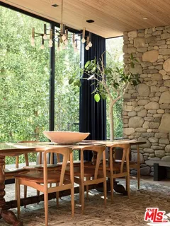 $19,990,000 | 1480 Capri Drive, Pacific Palisades, CA 90272