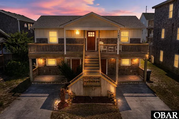$695,000 | 105 East Aviation Avenue, Kill Devil Hills, NC 27948