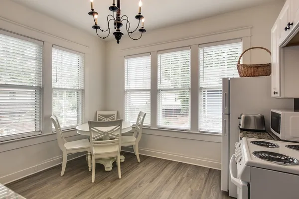 $1,700 | 210 5th Avenue South, Unit 3, Franklin, TN 37064