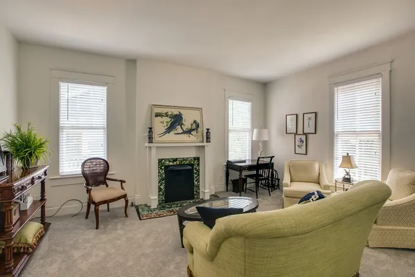 $1,700 | 210 5th Avenue South, Unit 3, Franklin, TN 37064