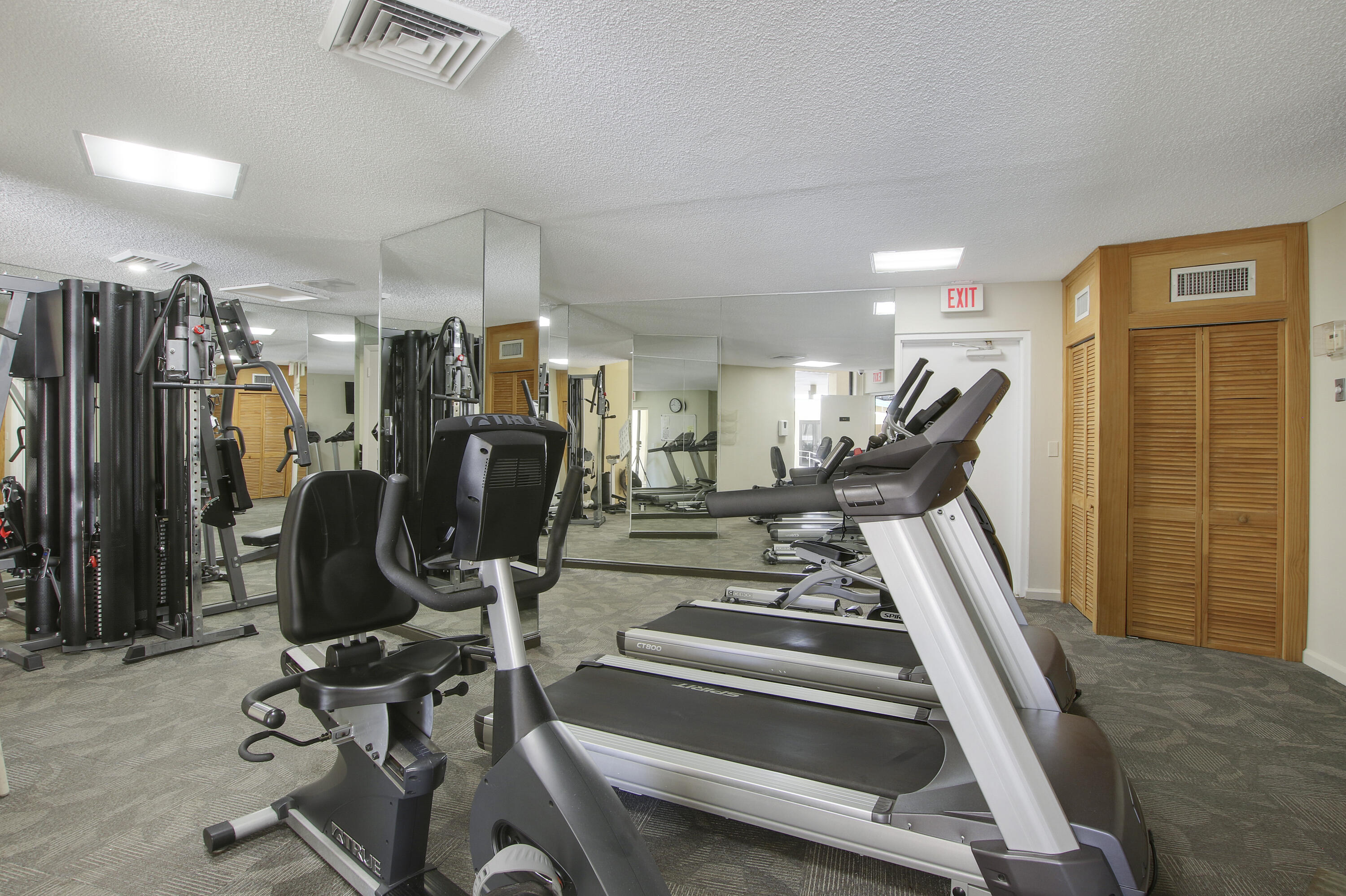 2800 North Ocean Drive, Unit B9A Riviera Beach, FL 33404 - Photo 39 of 41 House2-29