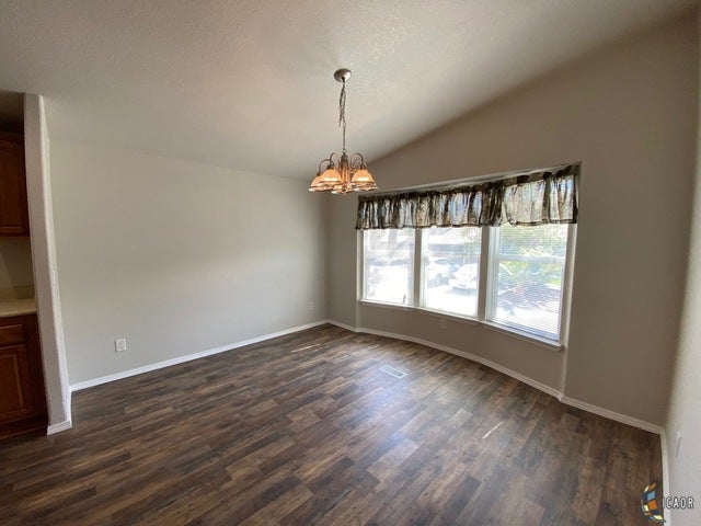 1601 Drew Road, Unit 67 El Centro, CA 92243 - Photo 10 of 34 Gallery Image 10