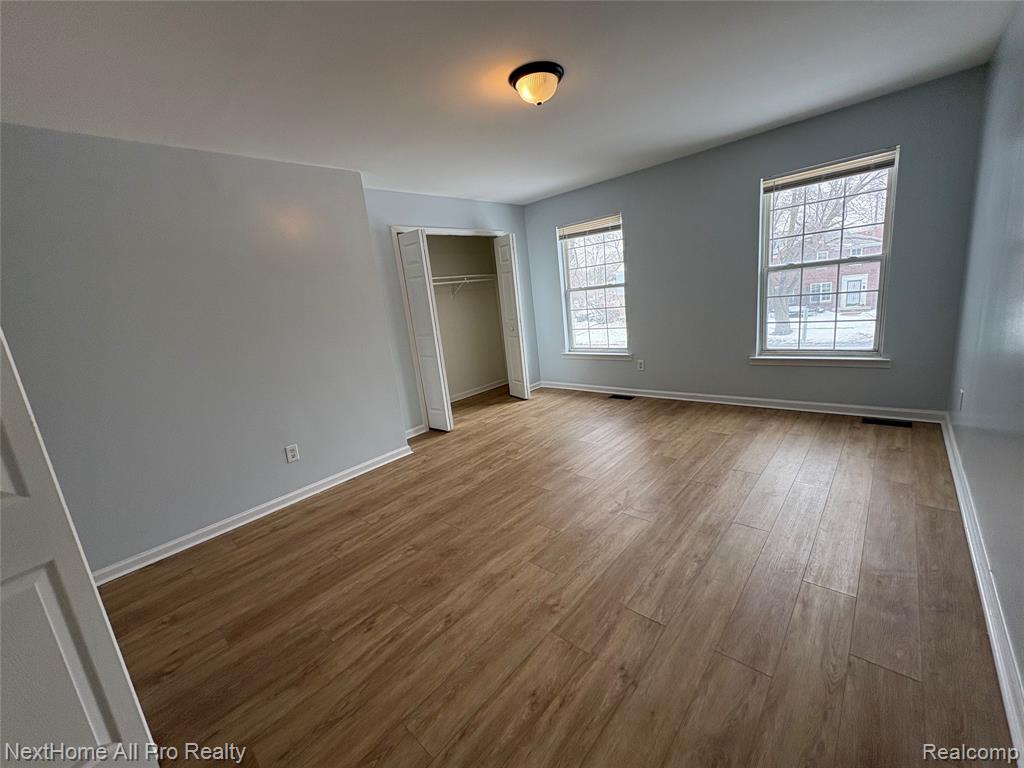 15487 Meyers Road Detroit, MI 48227 - Photo 8 of 14