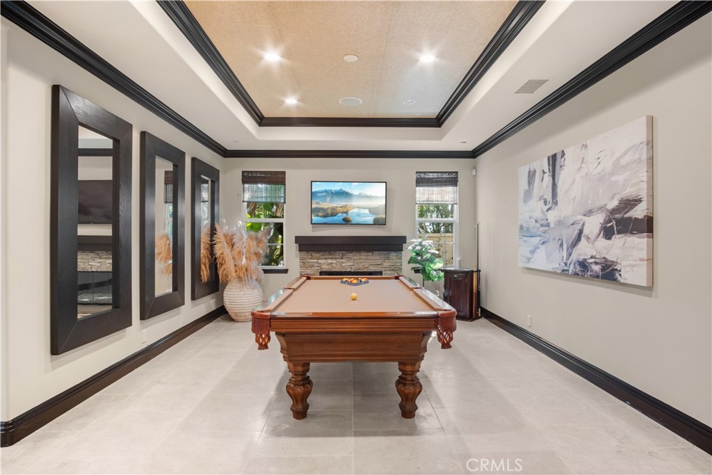 36 Via Divertirse San Clemente, CA 92673 - Photo 11 of 56 a room with furniture and window