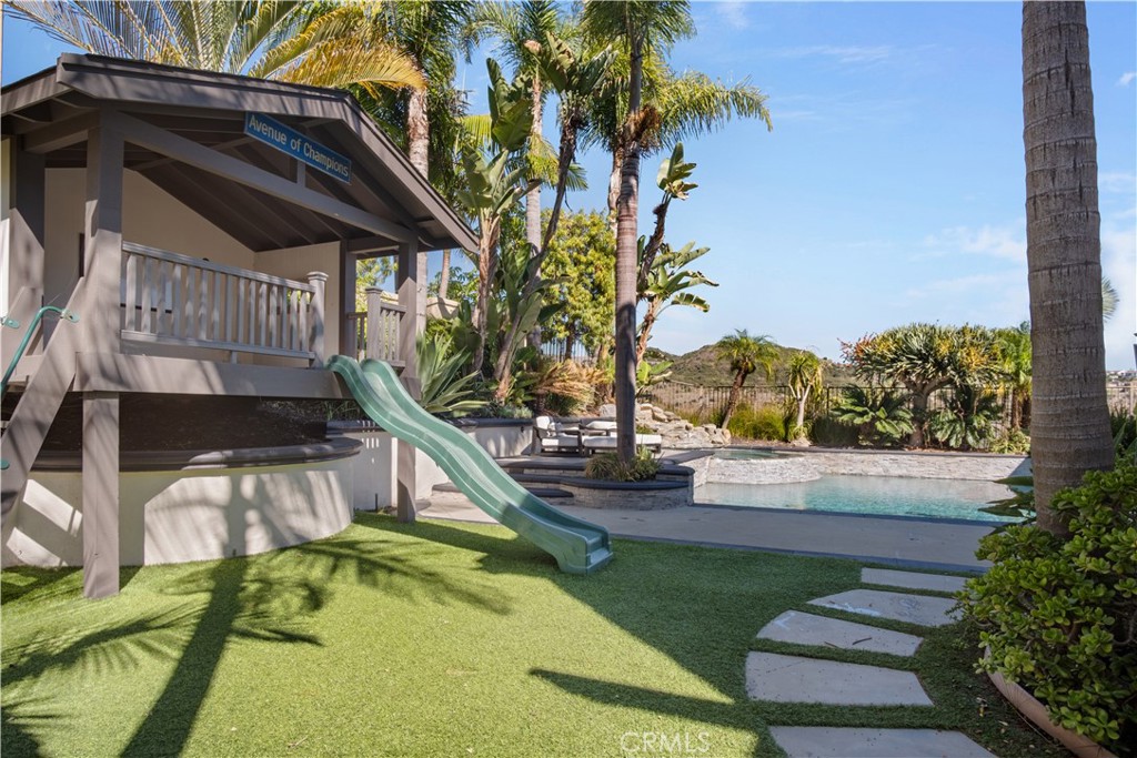 36 Via Divertirse San Clemente, CA 92673 - Photo 6 of 56 a view of a house with a yard