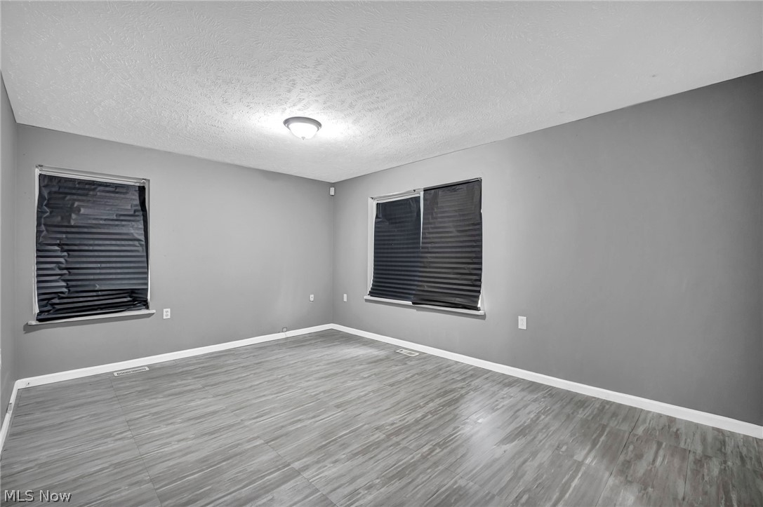 645 Eddy Road Cleveland, OH 44108 - Photo 8 of 44 Gallery Image 8