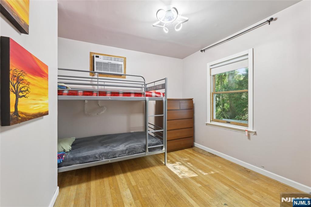 796 Old New Bridge Road Teaneck, NJ 07666 - Photo 30 of 38
