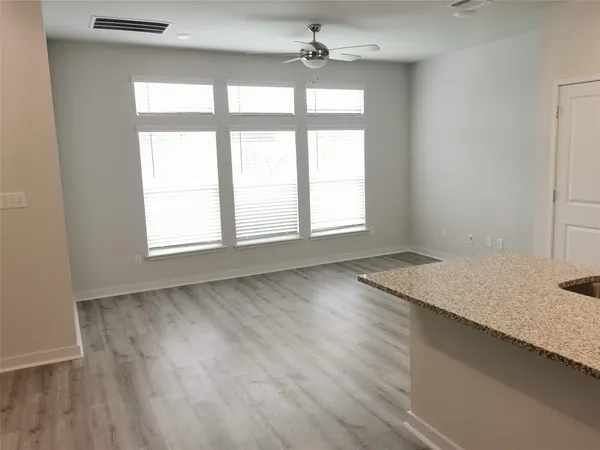 $1,700 | 605 West South Street, Unit 332, Leander, TX 78641