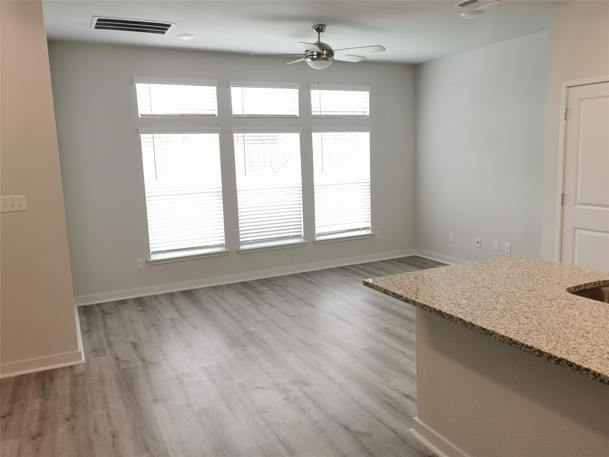 605 West South Street, Unit 332 Leander, TX 78641 - Photo 17 of 20