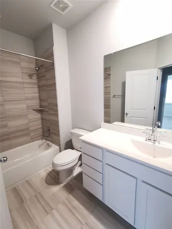 $1,700 | 605 West South Street, Unit 332, Leander, TX 78641