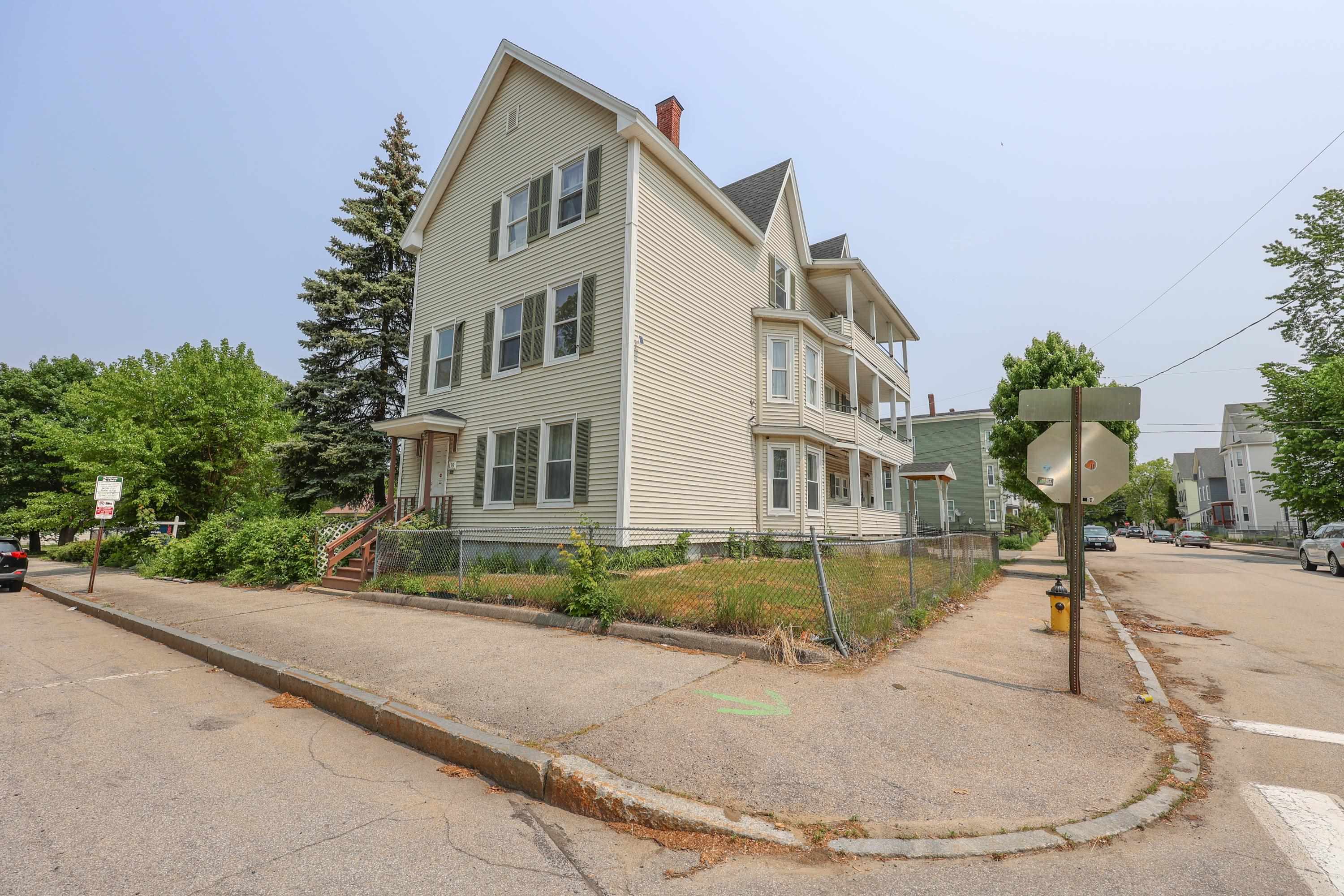 179 Pine Street Manchester, NH 03103 - Photo 1 of 40