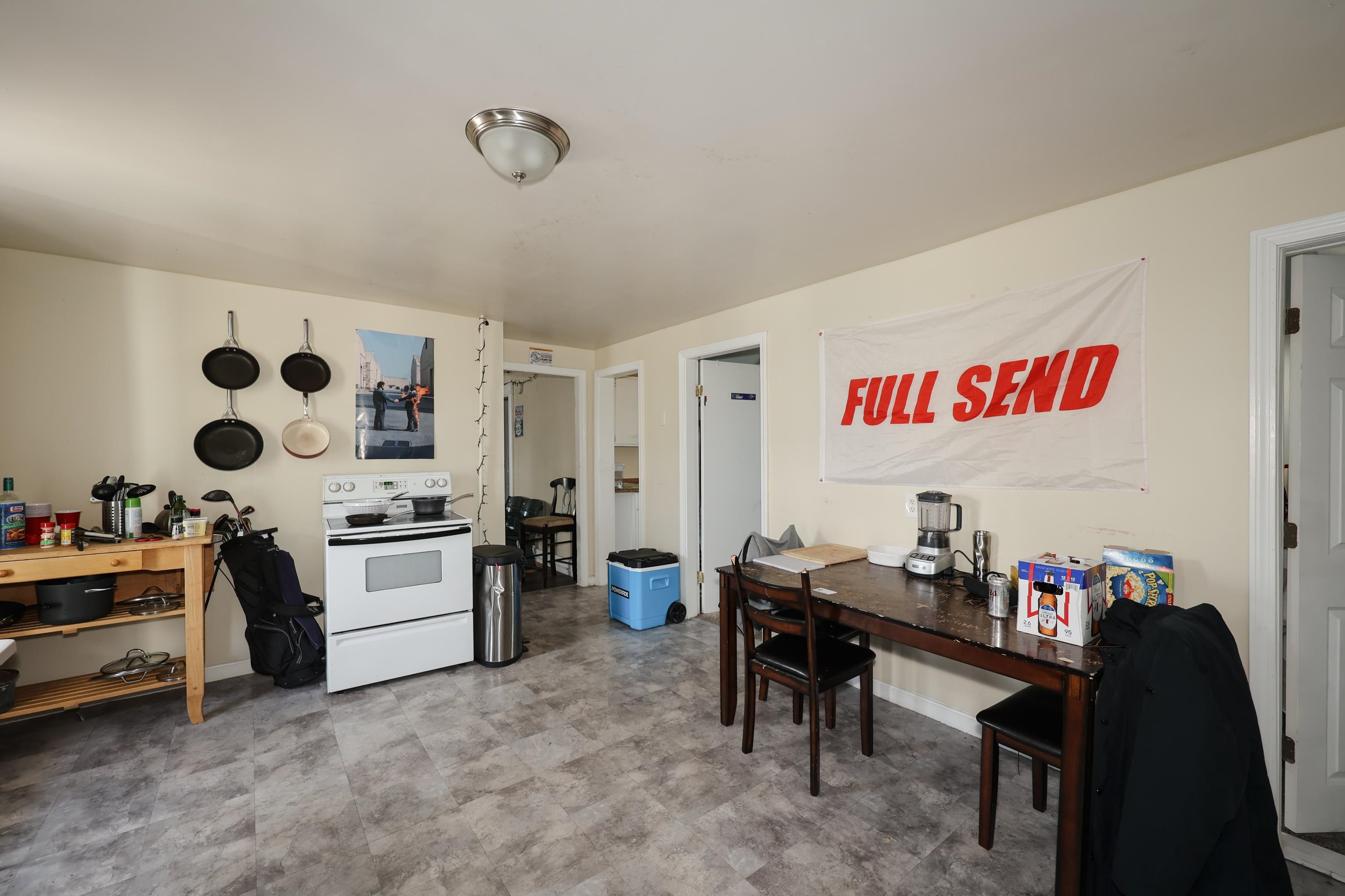 179 Pine Street Manchester, NH 03103 - Photo 23 of 40