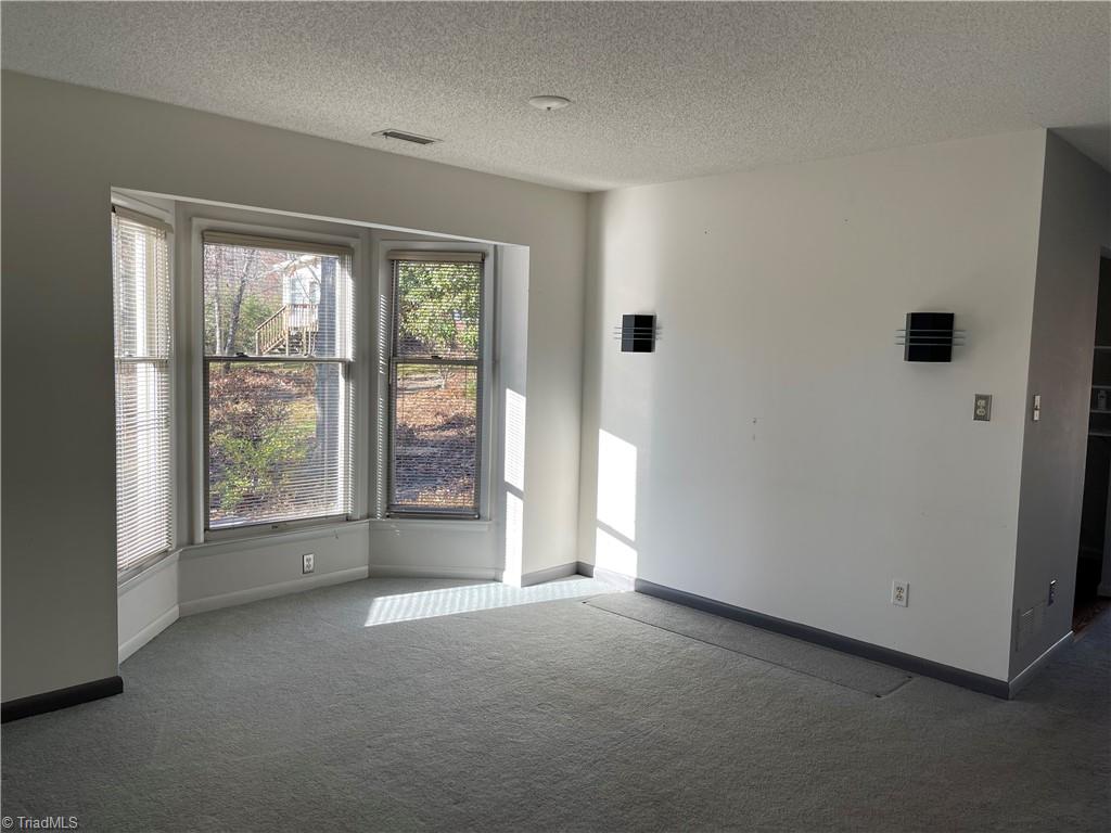 1709 Ternberry Road High Point, NC 27262 - Photo 11 of 26 Gallery Image 11