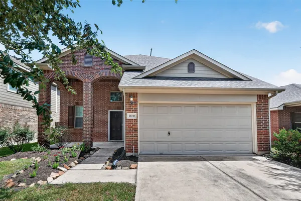 $2,350 | 26738 Henson Falls Drive, Katy, TX 77494