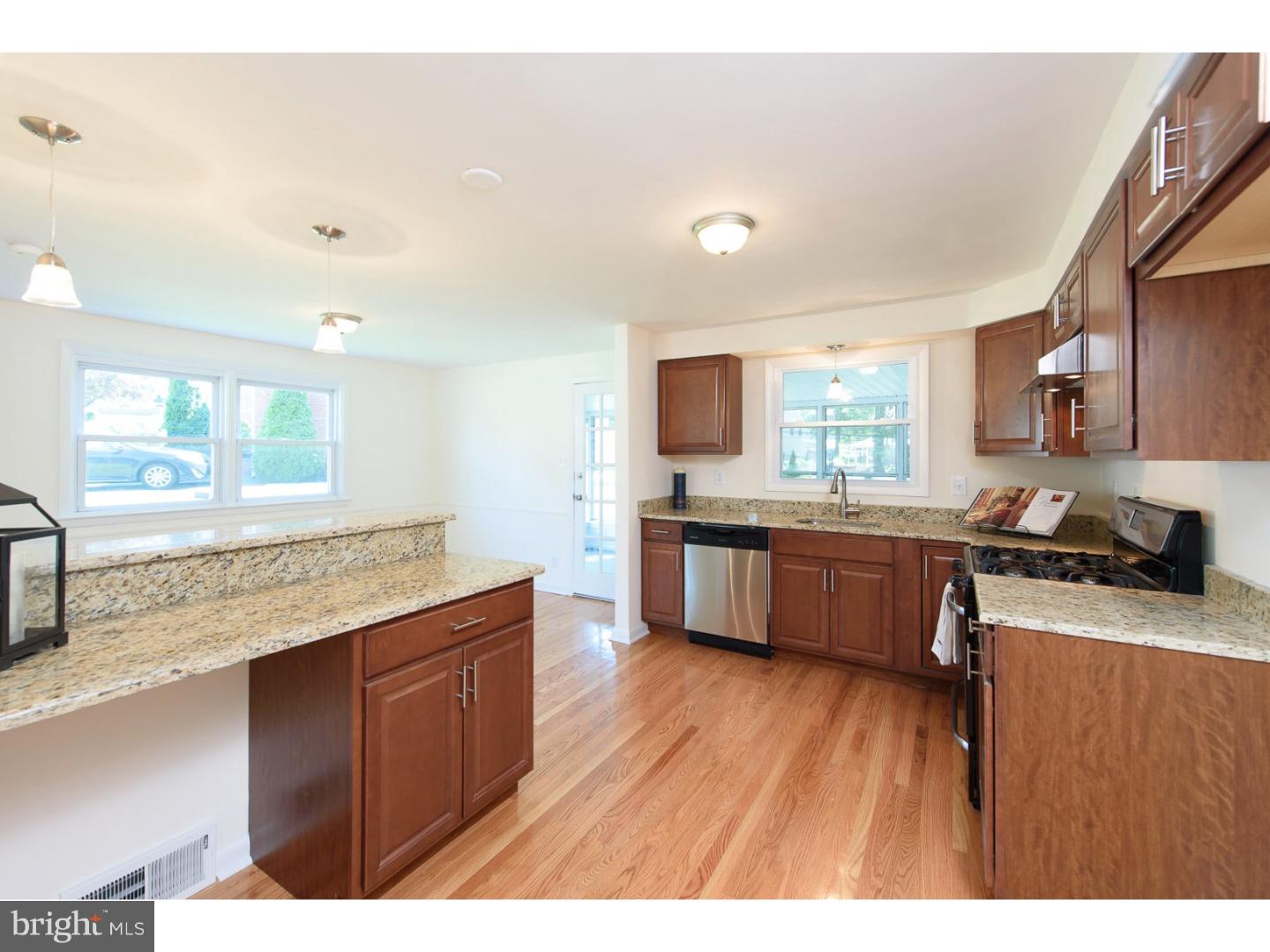 607 Wynne Road Springfield, PA 19064 - Photo 14 of 23 Kitchen