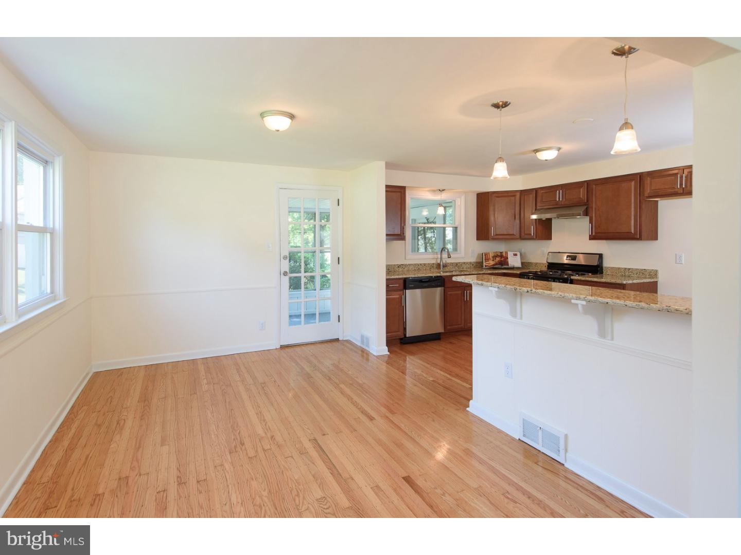 607 Wynne Road Springfield, PA 19064 - Photo 9 of 23 Dining Room