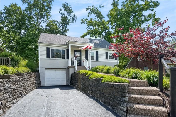 $530,000 | 7230 Thomas Drive, Madeira, OH 45243