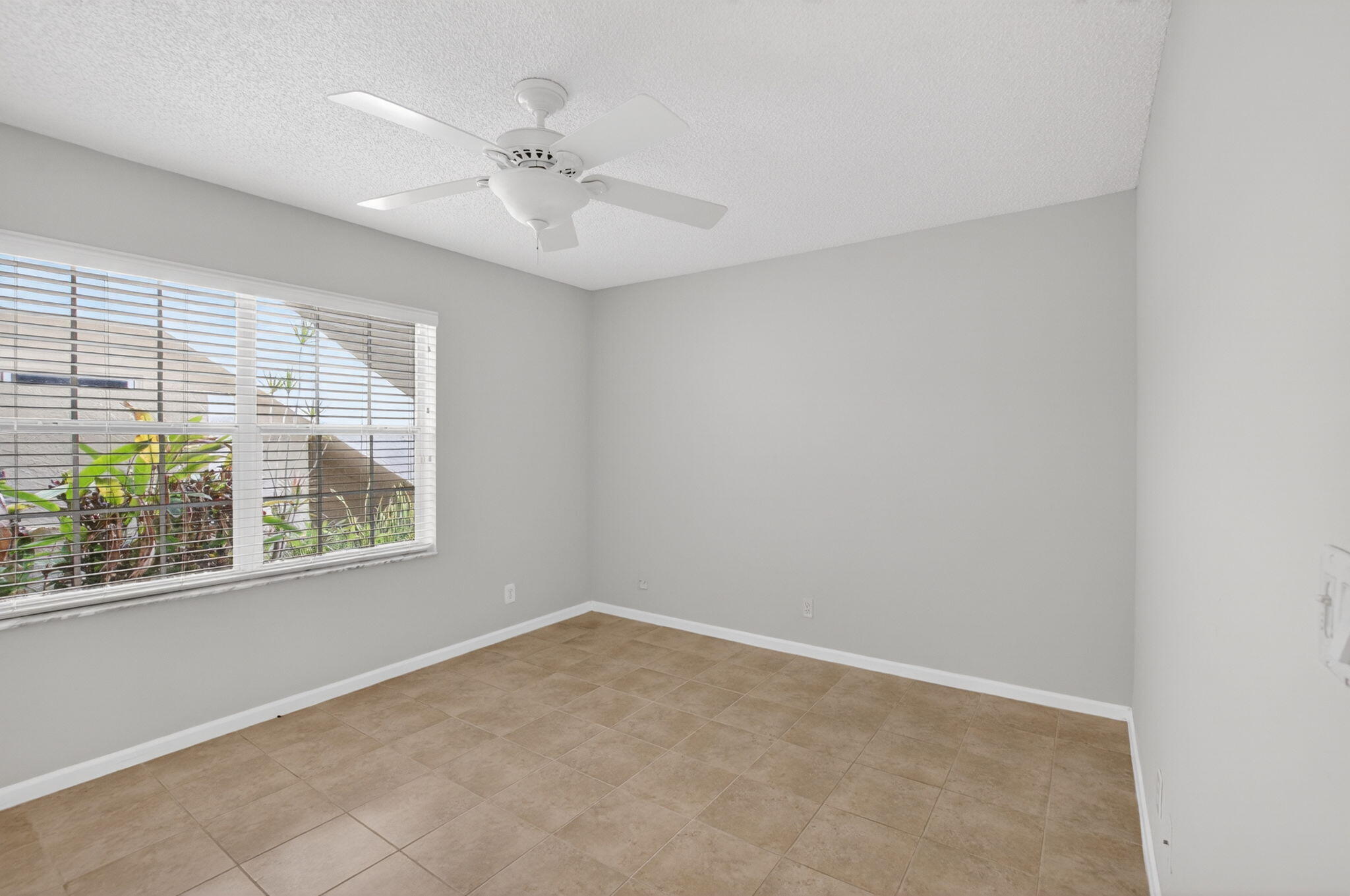 17276 Boca Club Boulevard, Unit 1805 Boca Raton, FL 33487 - Photo 36 of 64 4-web-or-mls-DSC_2895