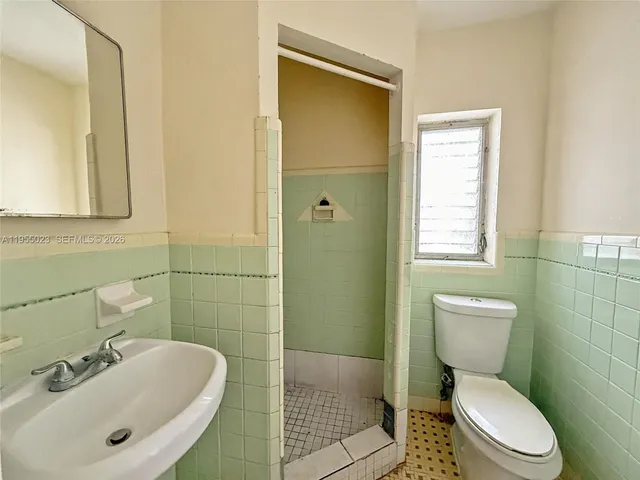 $1,450 | 1630 Southwest 4th Street, Unit 2, Miami, FL 33135