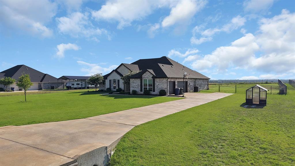 259 Durning Road Van Alstyne, TX 75495 - Photo 7 of 40
