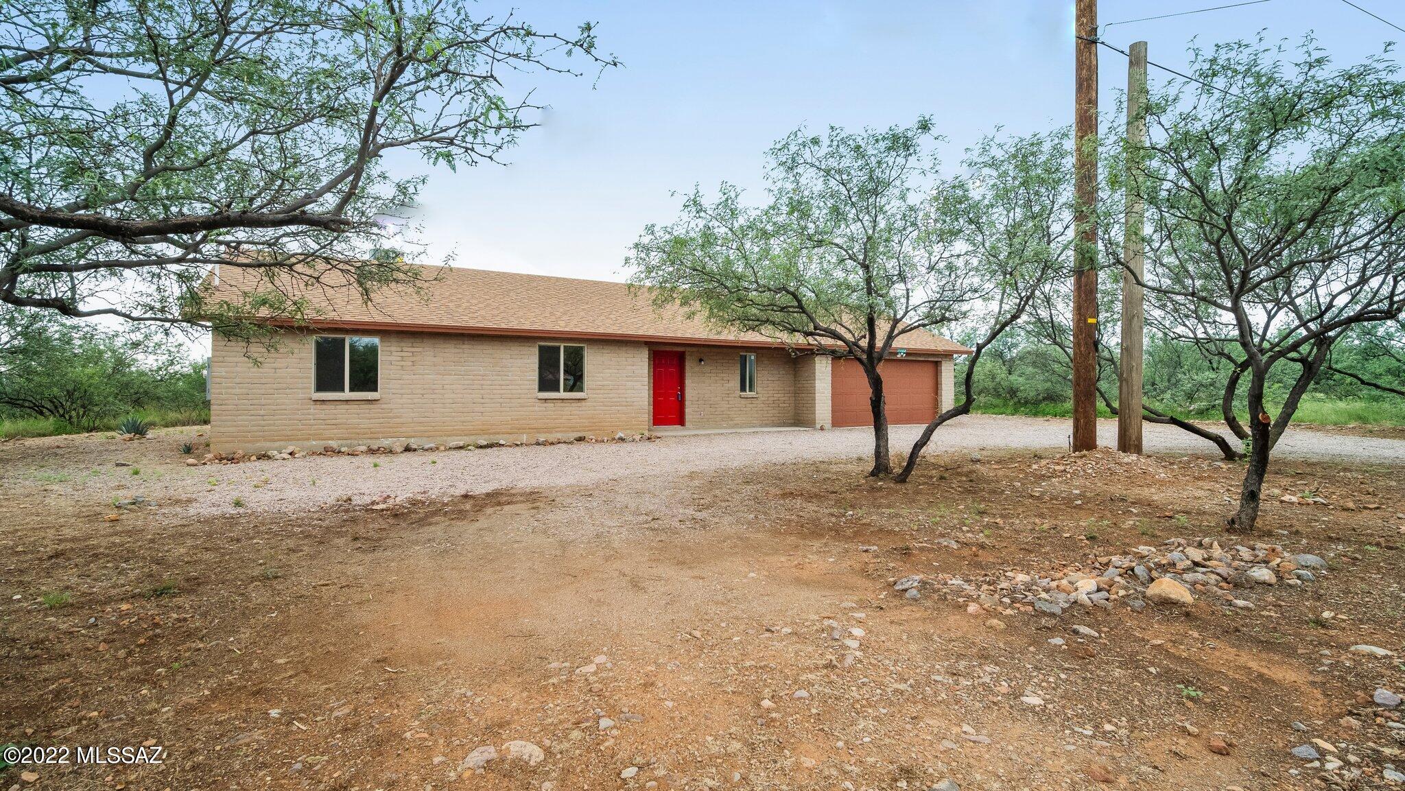 1482 Circulo Sombrero Rio Rico, AZ 85648 - Photo 21 of 25