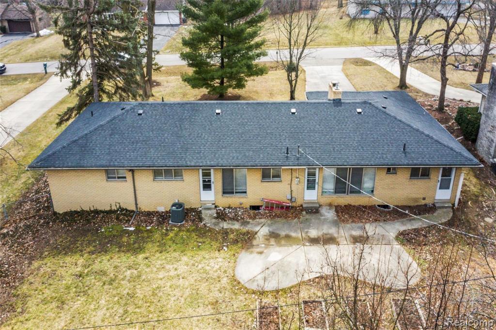 220 Boyken Road Rochester Hills, MI 48307 - Photo 19 of 24