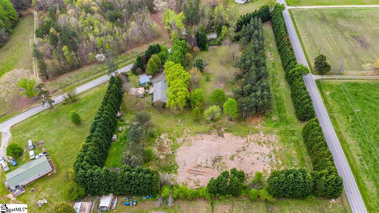 221 Reeves Road Honea Path, SC 29654 - Photo 1 of 28