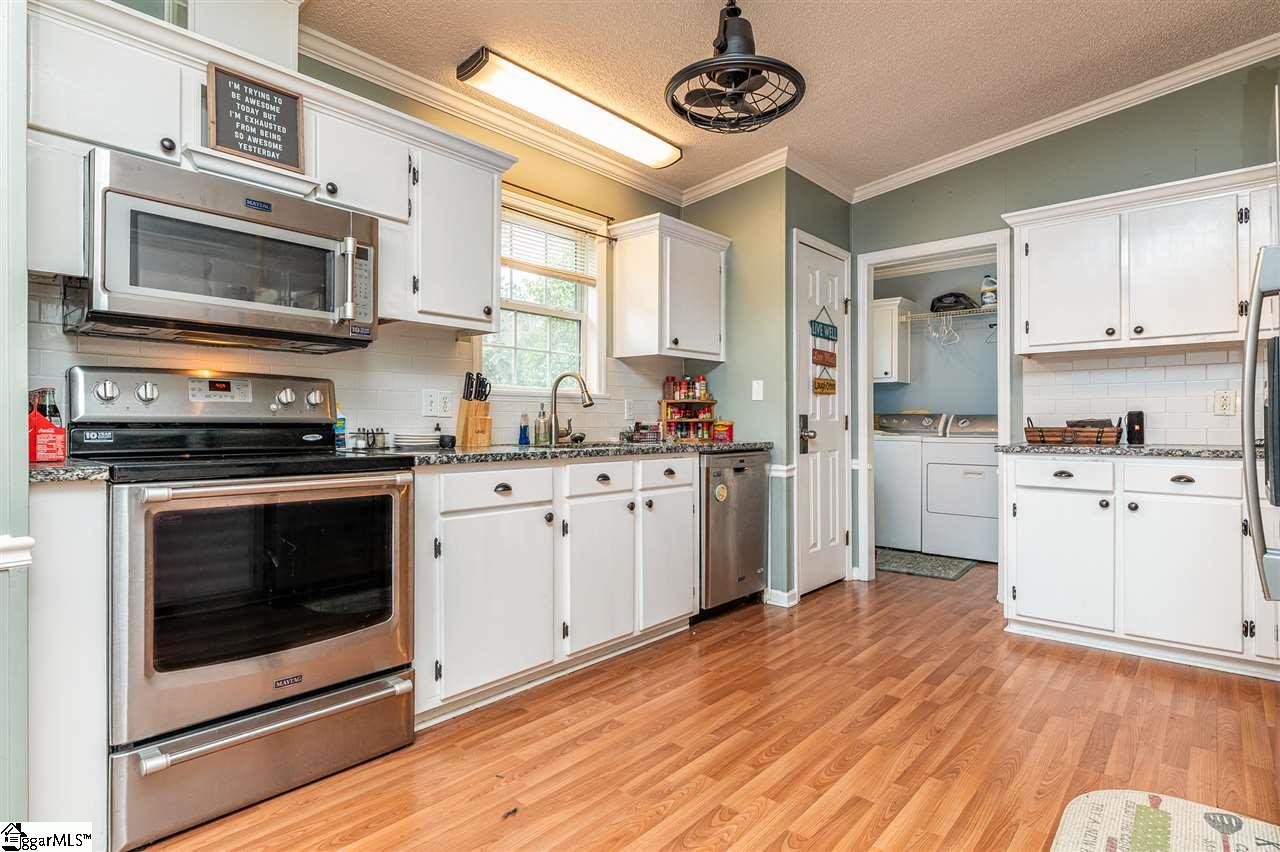 221 Reeves Road Honea Path, SC 29654 - Photo 11 of 28
