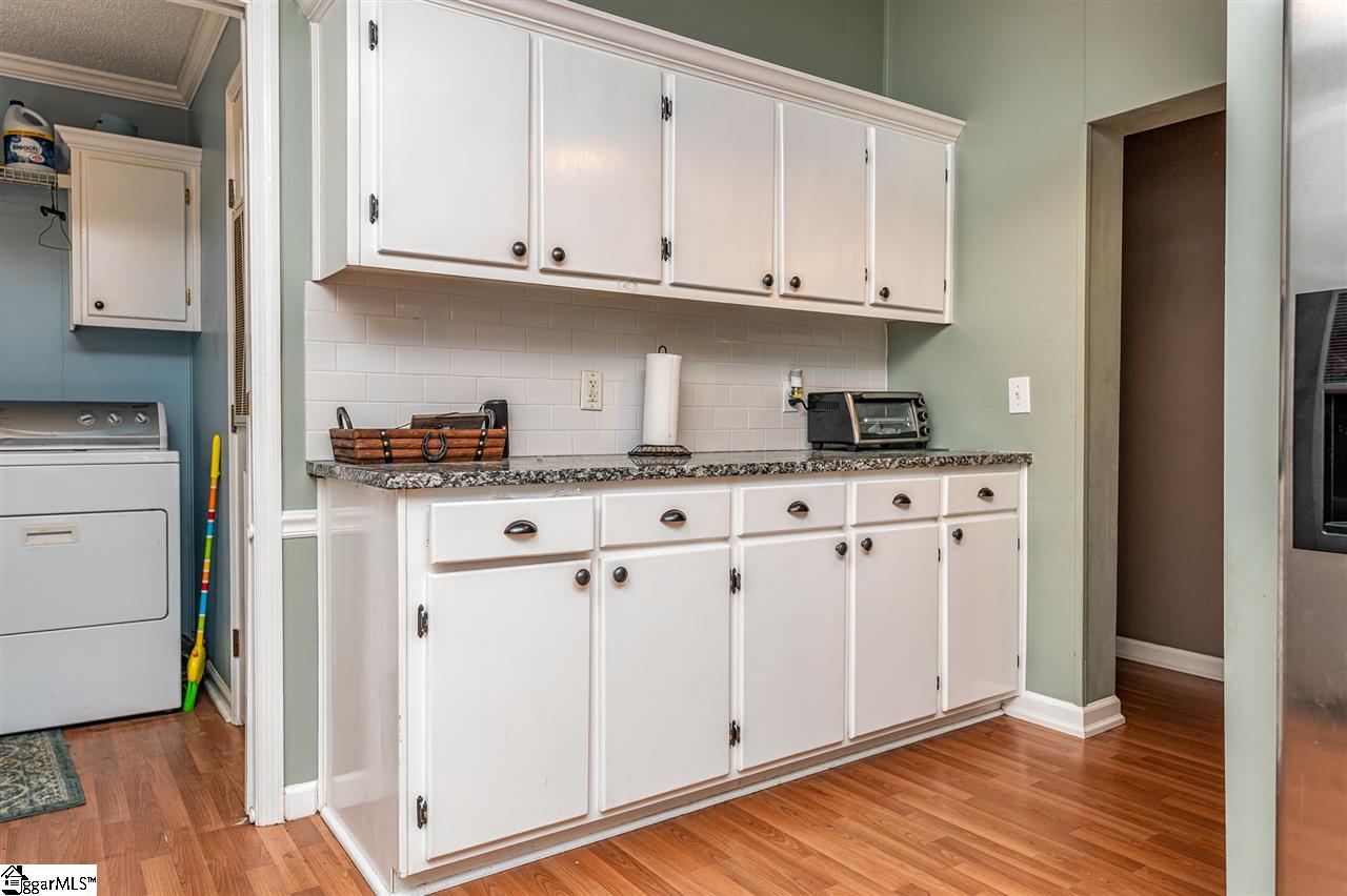 221 Reeves Road Honea Path, SC 29654 - Photo 13 of 28