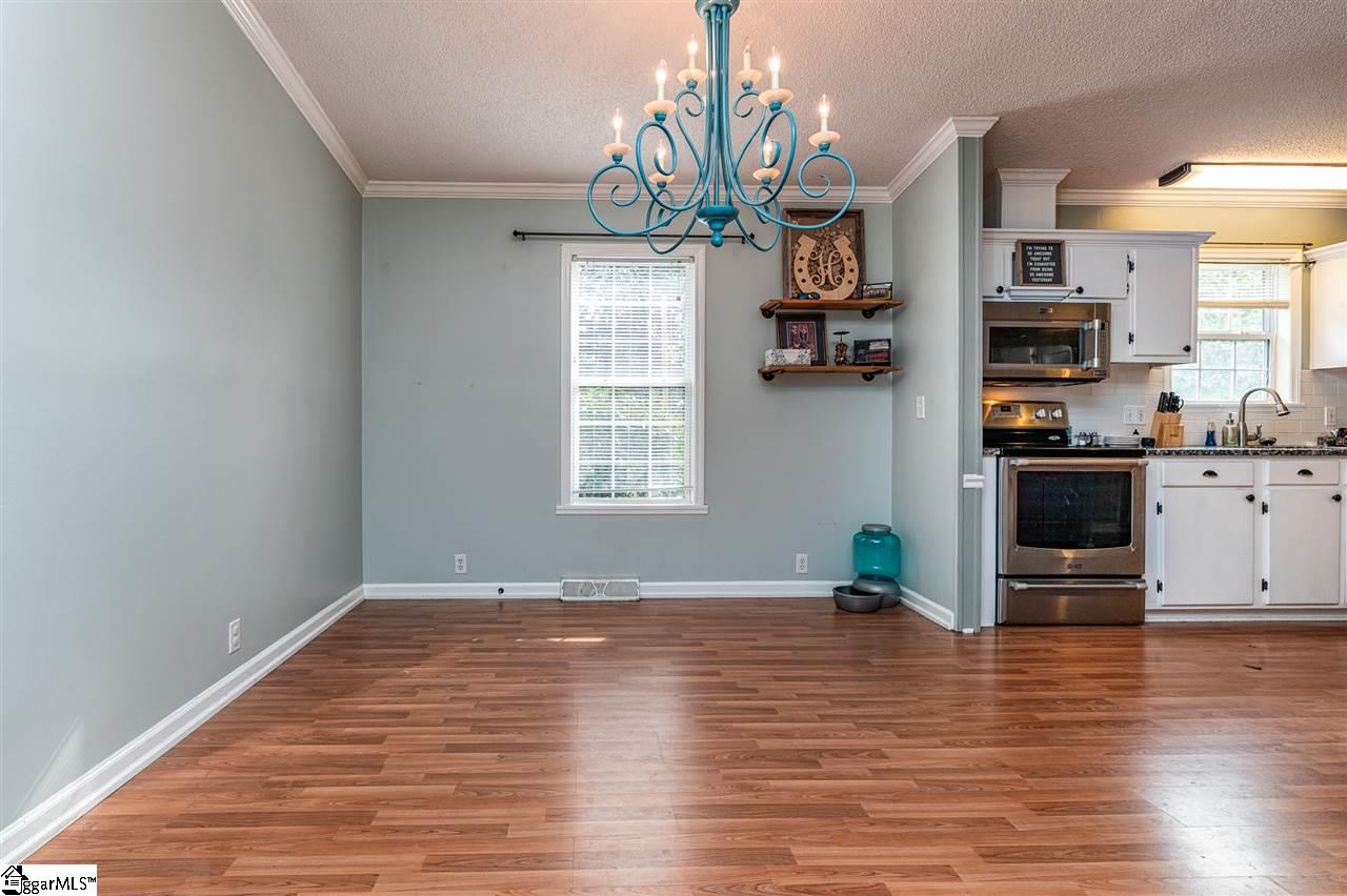 221 Reeves Road Honea Path, SC 29654 - Photo 8 of 28