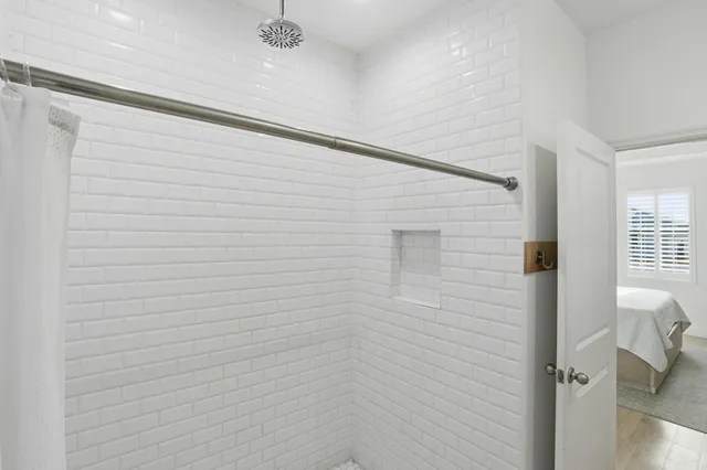 $360,000 | 1068 East Bass Court, LaBelle, FL 33935