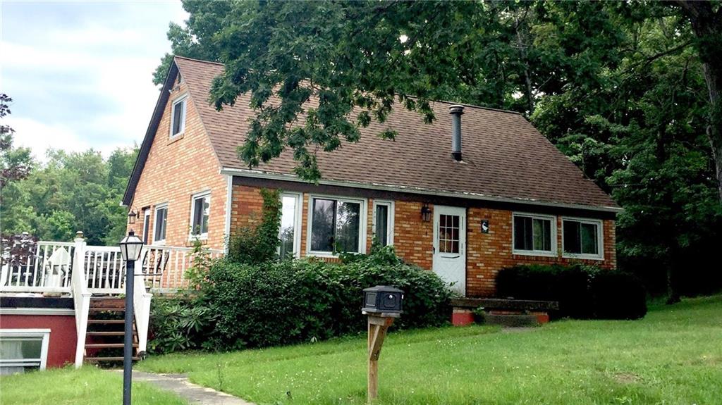 169 Foxwood Road Coraopolis, PA 15108 - Photo 1 of 13