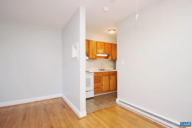 $1,245 | 2114 Ivy Road, Unit 7, Charlottesville, VA 22903