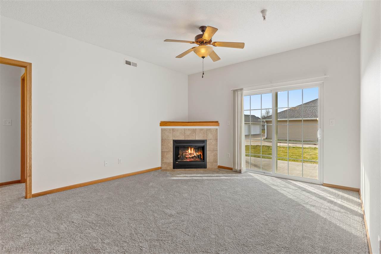 2953 Heinz Road, Unit 2 Iowa City, IA 52240 - Photo 9 of 23 Gallery Image 9