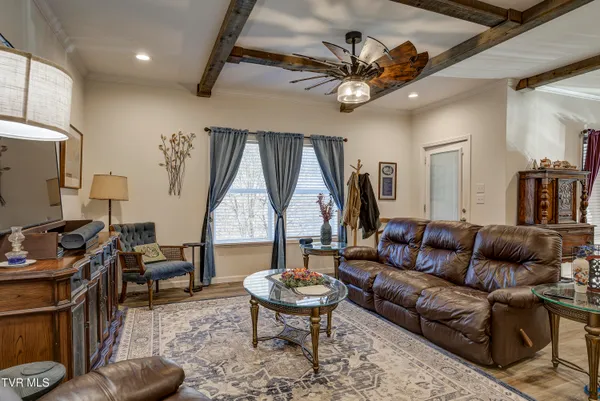 $465,000 | 406 Mathis Road, Flag Pond, TN 37657